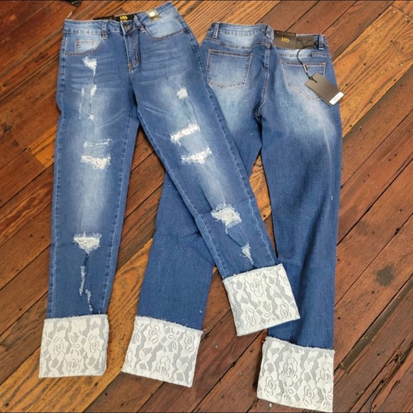 L&B Lace Skinnies - Picture 2 of 5